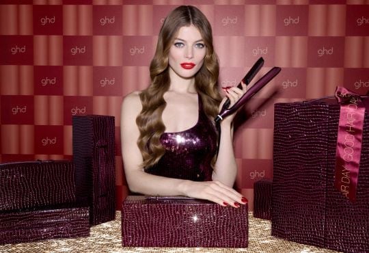 Découvrez la collection GHD Cherry Chic